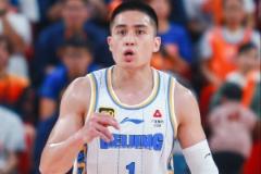 探長提醒陳盈駿：再犯違體犯規(guī)將被停賽一場