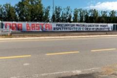 亞特蘭大球迷舉橫幅抗議盧克曼：夠了，無恥經(jīng)紀人和忘恩負義的球員