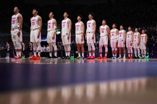 媒體人：中國(guó)男籃熱血不減北京奧運(yùn)，好日子或?qū)w來(lái)